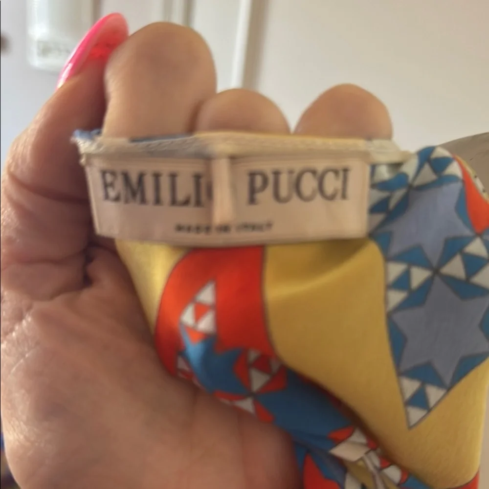 Emilio Pucci Multicolor Mosaic Print Sleeveless Top with Orange Trim - Picture 3 of 6